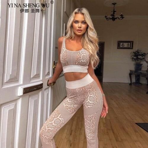 Women Yoga Sets Seamless Legging Fitness Suits 2 Pieces Sports Bras and Pants Gym Wear Push-up Running Clothing Sportswear Set