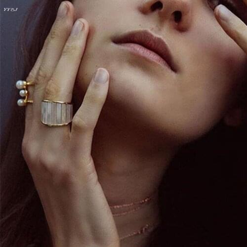 White shell wide rings for women stainless steel cocktail statement ring 2021 exaggerated jewelry summer streetwear