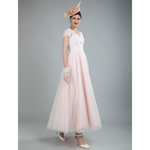 Vintage Wedding Dress Ankle Length V Neck Short Sleeves Lace Bridal Dress