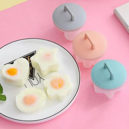 4 Pcs/Set Cute Egg Boiler Plastic Egg Poacher Set Kitchen Egg Cooker Tools Egg Mold Form With Lid Brush Pancake Maker