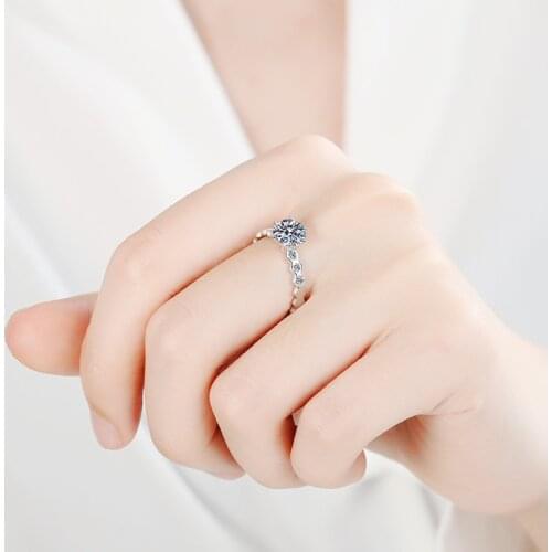 Silver 1 Carat Excellent Cut Diamond Test Passed D Color High Clarity Moissanite Honeycomb Ring Women Silver 925 Diamond Rings