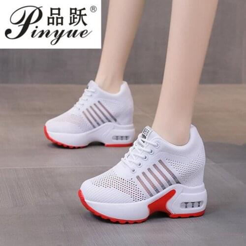 Wedge platform shoes red white Sneakers Women Breathable Ladies Casual Shoes Mesh Outdoor Walking Women Shoes Tenis Feminino