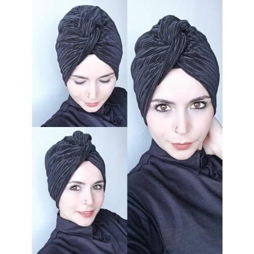 Hijab Piliseli loop bone