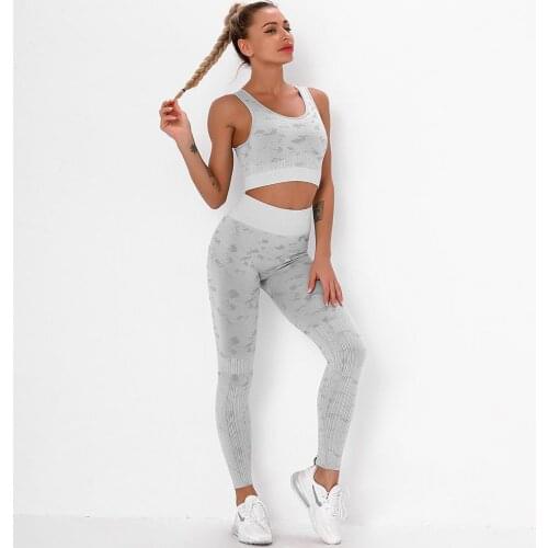 Seamless Yoga Sweat Suit 3 Pieces Sportswear Sports Shirts Bra Crop Long Top Leggings Pants Gym Fitness Tracksuit Workout Set