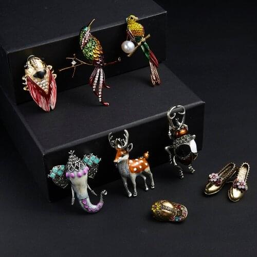 Vintage Enamel Elephant Sika Deer Beetle Bird Animal Brooches Crystal Jewelry Clothes Accessories Pins And Brooches For Women