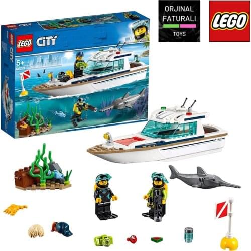 LEGO City Great Vehicles Diving Yacht Building Kit (148 Pieces) 60221