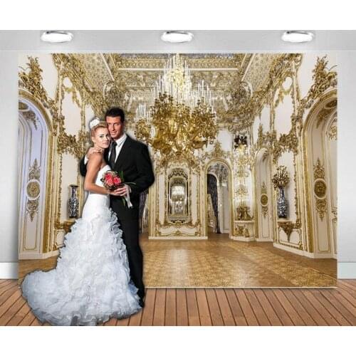 Beauty Palace Princess Gold Chandelier Carvings White Wall Interior Beast Castle Backdrop Wedding Party Photo Background