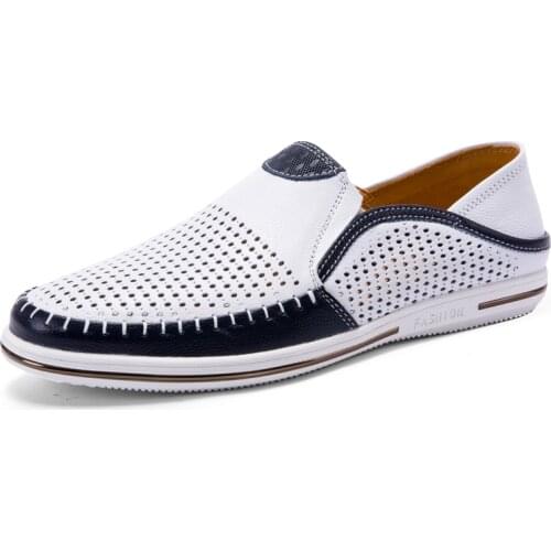 New Casual Shoes Luxury Brand Leather Loafers Men Leisure Walk Moccasins Hollow Out Breathable Lightweight Slip on Flats Classic