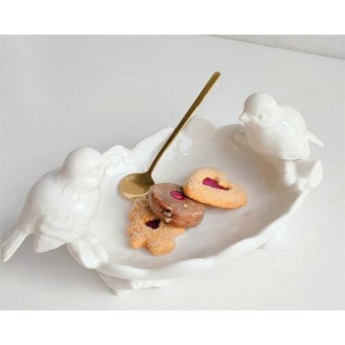 Twin Bird Ceramic Storage Tray Desktop Fruit Plate Bedroom Cosmetic Container Living Room Organizer Home Decoration Ornaments