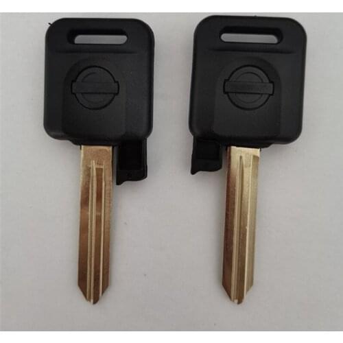 DAKATU with logo Ignition Key Case cover Transponder Key Shell For Nissan Qashqai Tiida Uncut Blade Car Key Case NSN14 Blade