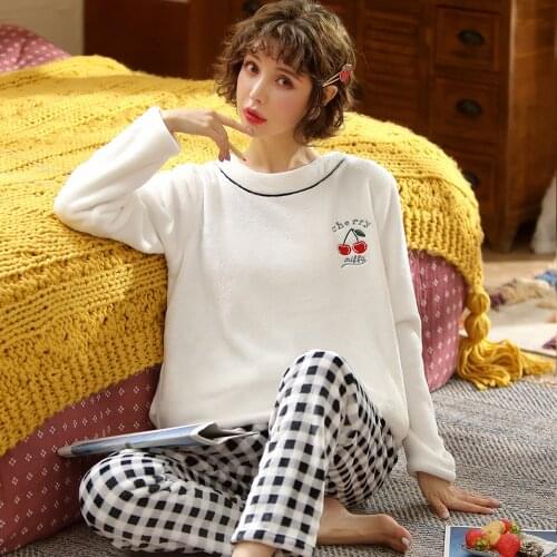 New Cherry Pejama Set women Winter fleece velvet night suit Soft Warm Pajamas Girl Sleepwear Pijama Home Nightwear Pyjamas MSJ08