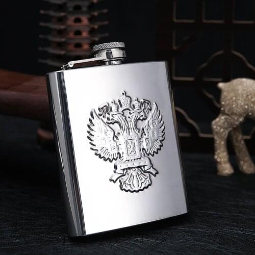 7oz Mini 304 Stainless Steel Flask Outside Portable Whisky Flasks Black Holster Leather Flask for Alcohol