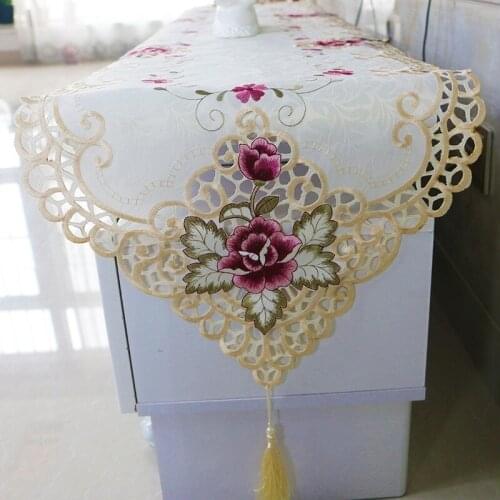 European Style Dining Table Flag Pad Cloth Cover Coffee Embroidery Tablecloth Pastoral Hollow TV Cabinet Dust-proof Towel Tapete
