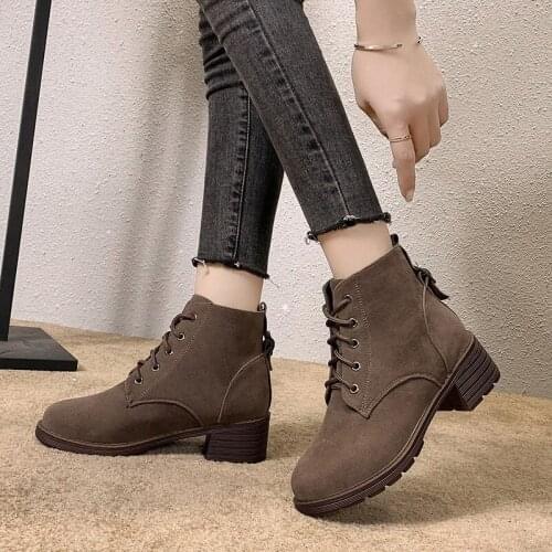 Women Short Plush Snow Boots Ladies Winter Warm Non Slip Ankle Boots Female Faux Fur Outdoor Casual Short Boot Solid New Fashion