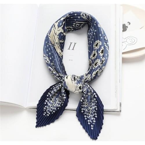 2021 New Crinkle Square Scarf For Women Print Silk Shawl Foulard Satin Hijab Head Wraps Neckerchief Female Hair Band Bandana