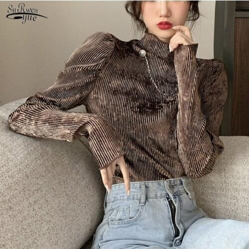 New Arrival Vintage Puff Sleeve Ladies Tops Corduroy Pleated Loose Women Blouses Casual Short Pullover Shirts For Women 12331