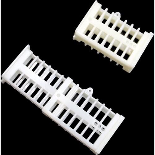 250PCS Professional multifunction queen bee cage bees tools anti escape fly rearing plastic cell beekeeping supplies wholesale