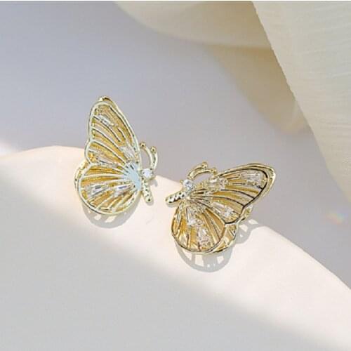 Silver Pin Micro-Inlaid Zircon Ear Stud New Fashion Sweet Three-dimensional Metal Butterfly Earrings Ear Rings