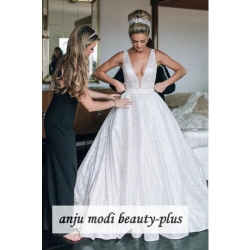 2021 Long Sparkly V Neck Wedding Dresses for Bride Sleeveless Ball Gown Bridal Wedding Dress vestido de noiva