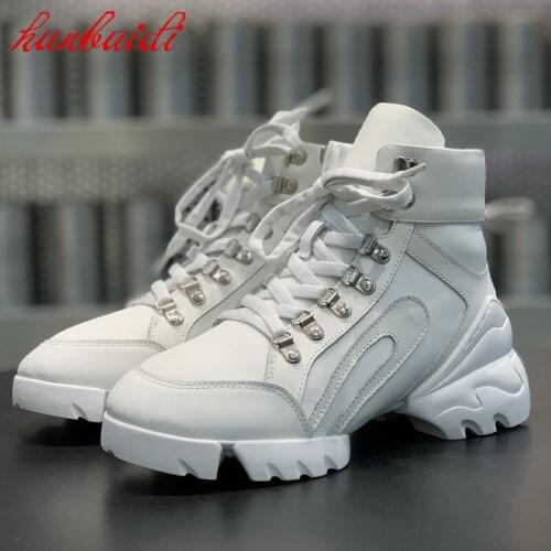 Winter Design New Short Boots Women Outdoor Vulcanized Shoes Warm Leather Lace Up Boots British Style Martin Shoes