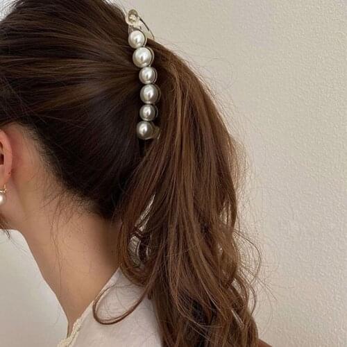 Temperament Korean Hair Clips Headdress Ins Pearl Banana Clip Vertical Hair Claw Ponytail Hairpin Simple Style Hair Accessories