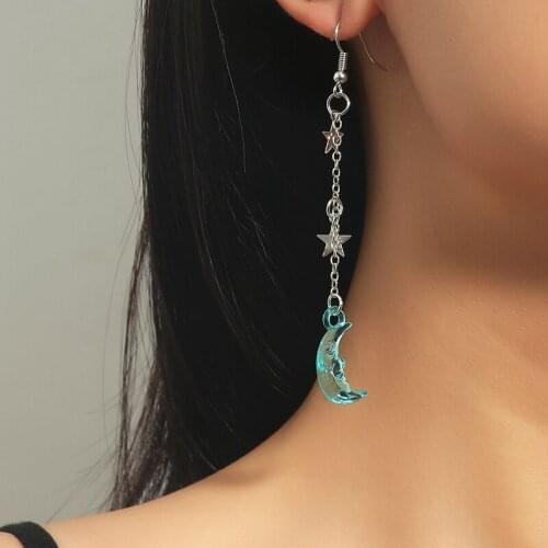 Sweet Transparent Acrylic Resin Moon Star Earrings for Women Ladies Trendy Long Tassel Chain Drop Dangle Earings Jewelry