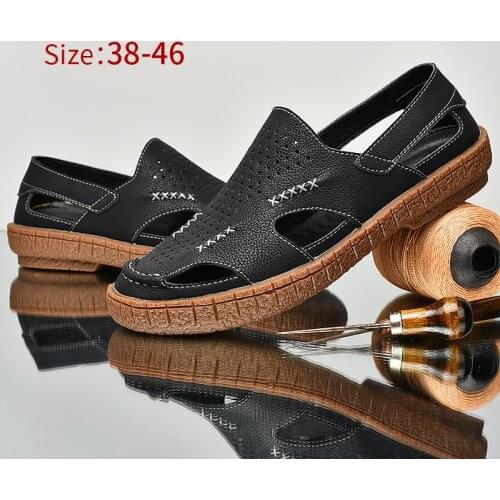 Summer New Breathable Leather Sandals Men Casual Shoes Slip-on Loafers Shoes Male Very Soft Rubber Insoles Comfort Driving Shoes