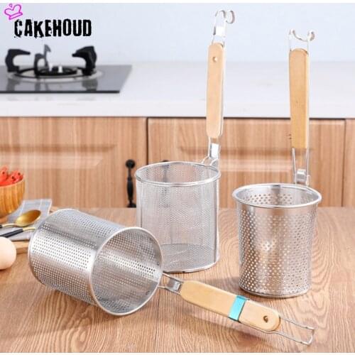 Kitchen Stainless Steel Colander Food Skimmer Wooden Handle Cooking Filter Screen Household Encryption Filter Frying Basket