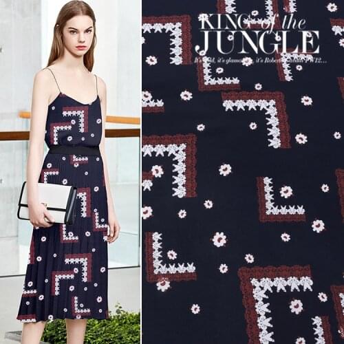 100% mulberry silk crepe de chine fabric cloth per meter 12mm 140 cm wide drape printed clothing dress fabric alibaba express