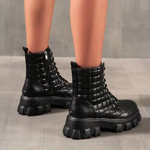 Big Size Women Martin Boots Fashion Autumn Winter 2021 Female Round Toe Platform Shoes For Ladies Ankle Short Motorcycle Boots