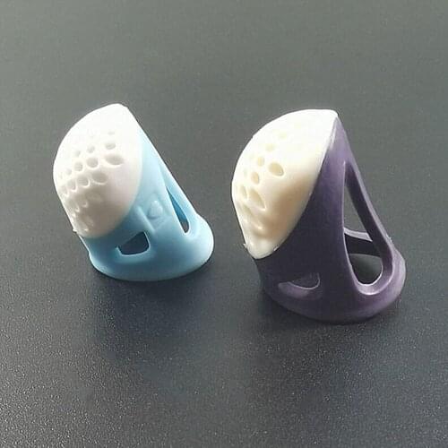 2Pcs Quiting Needlework Embroidery Silicone Pin Needles Thimble Finger Protector Sewing Thimble Finger Protector Sewing Tool