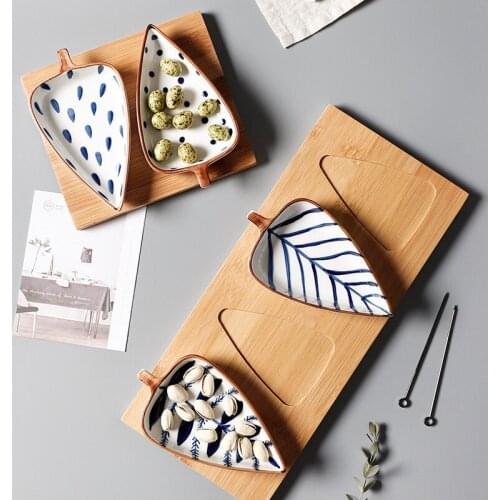 Creative Leaf Shape Seasoning Bowl Ceramic Multipurpose Small Plates Appetizers Snack Dish Sauce Kitchen Dishes Sushi Cake Tray