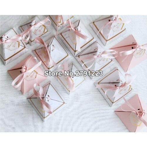 Hot Sale New Europe Triangular Pyramid Style Candy Box Wedding Favors Party Supplies Paper Gift Boxes with THANKS Card & Ribbon
