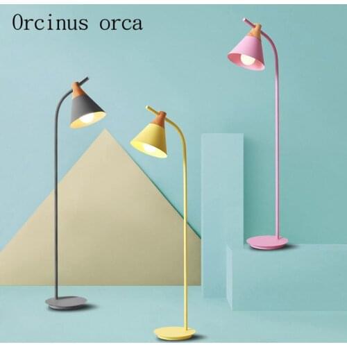 Nordic minimalist modern coloured floor lamp living room bedroom bedside lamp modern creative color LED floor lamp