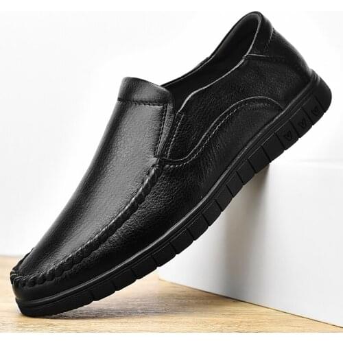 Leather Shoes Man 2021 New Fashion Mens Shoes Classic Business Loafers Men Summer Autumn British Style Leisure Walk Casual Shoes