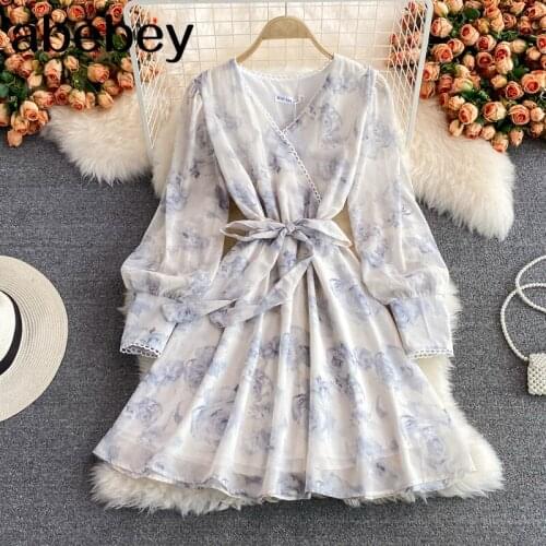 2021 New Spring Autumn French V-neck Lantern Sleeve Dress high waist pleated lace up waist print short A-line Chiffon Dress