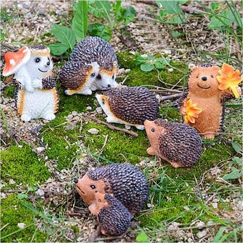 Mini Cute Hedgehog Animal Statue Resin Figure Props Micro Landscape Home Office Desk Potted Decoration Ornament Toy Gift