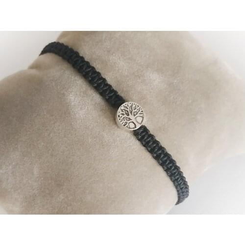 Life Tree Macrame Hand Knit Rope Bracelet in Different Colors And Adjustable Size