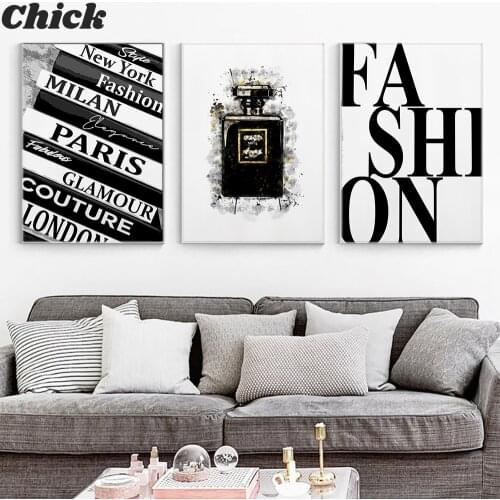 Posters Prints Vintage Canvas Painting Black Perfume Wall Picture For Living Room Fashion Art Couture Book Stack Home Decoration