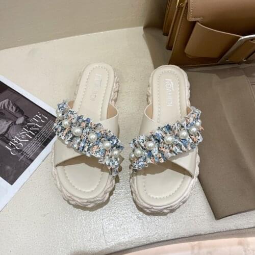 Slippers Women 2021 New Summer Fashion Pearl Cross Low Heel Slippers Women Casual Non Slip Outdoor Beach Roman Slides Ladies