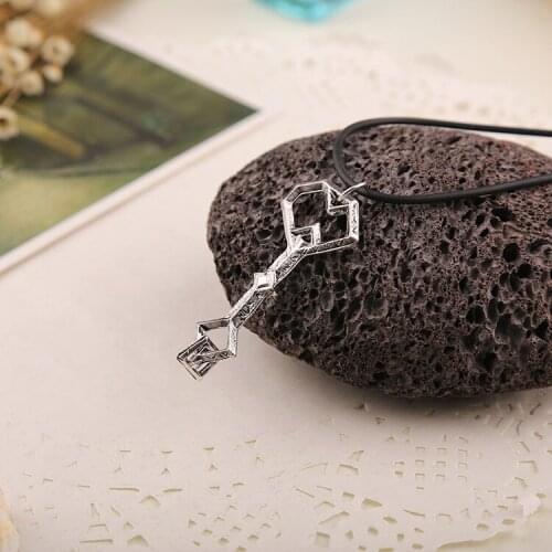 24 Pcs/Lot The Key of Erebor Thorin Oakenshield Movie Jewelry Vintage Color 47 mm Big Key Pendant Necklace Bulk Wholesale