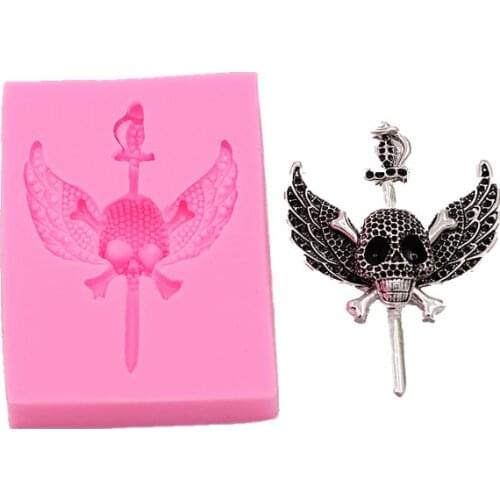 Halloween Skull Wings Cake Dessert Decorative Silicone Molds Handmade Chocolate Crafts Molds DIY Pastry Cookies Baking Tools