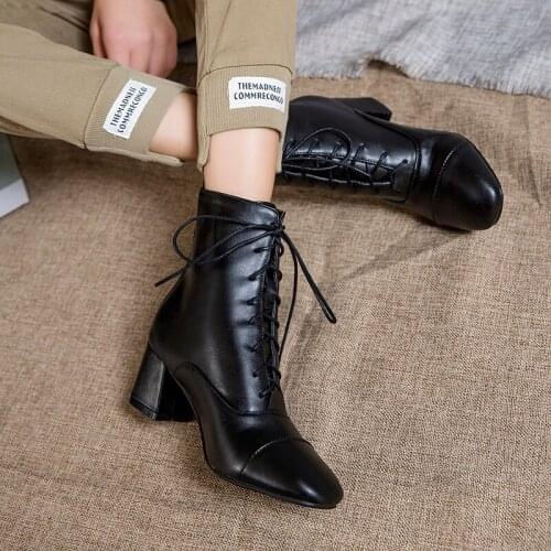 Lace-Up Square Toe Thick Heel Ankle Boots Cross Straps Plush Lining To Keep Warm White Autumn And Winter Martin Boots 2021