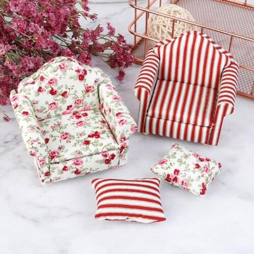 1/12 Mini Floral Print Sofa With Cushion Model Dollhouse Room Decor Photography Prop Miniature Home Decorative Ornaments