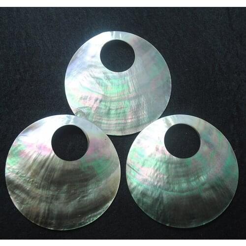 2pcs black lips shell pendants size 40mm 50mm 60mm 70mm saltwater shell charms necklace pendants round shape seawater shell