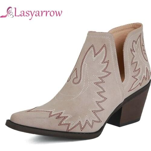 Lasyarrow Faux Suede Cowboy Boots Ethnic Embroidery Western Combat Woman Fall Shoes Pointed Toe Chunky High Heels Chelsea Boots
