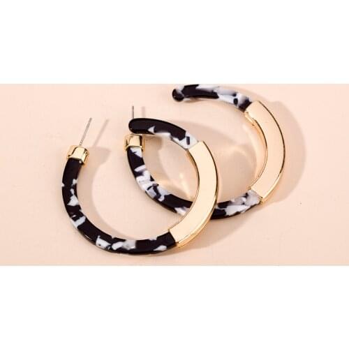 Black and White Splicing Hoop Earrings for Woman Gold Color Alloy Womens Fashion Jewelry Aesthetic Accessorie Factory Outlet