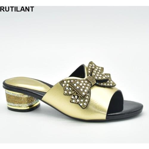 2021 Fashion Women Luxery Shoes Women Italian Women Wedding Shoes Decorated with Rhinestone Ladies Dress Shoes Party Pumps