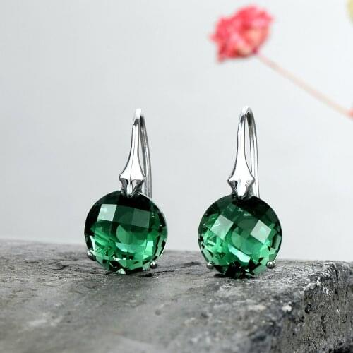 2018 Limited Brinco And American Temperament, Fashion Geometric Cut Crystal Earrings, Female Anti Allergy Earrings Wholesale
