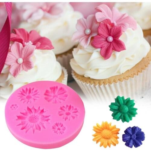 80%HOTHousehold Baking Mold Flower Shaped Food Grade Silicone Flexible Cake Chocolate Mold Cake Decorator